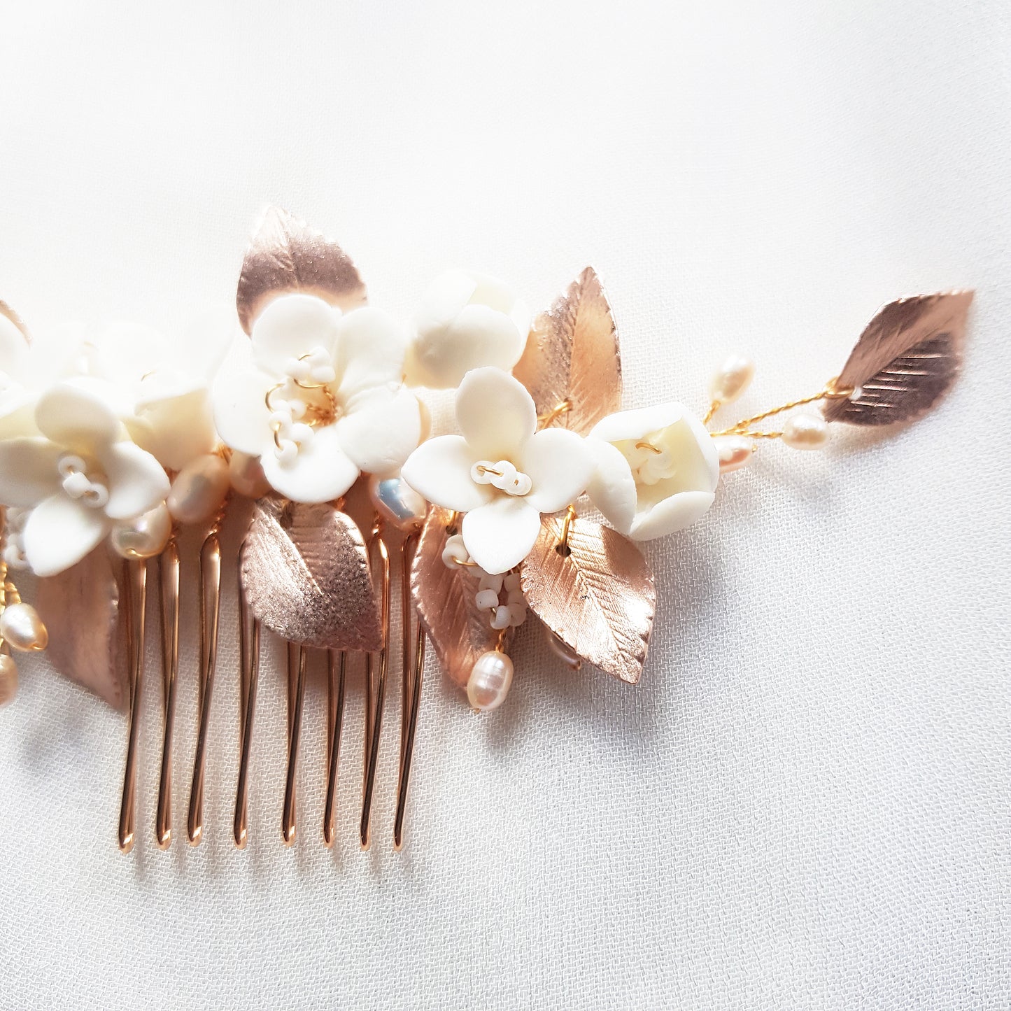 Flower hair accessories wedding, white flower comb rose gold