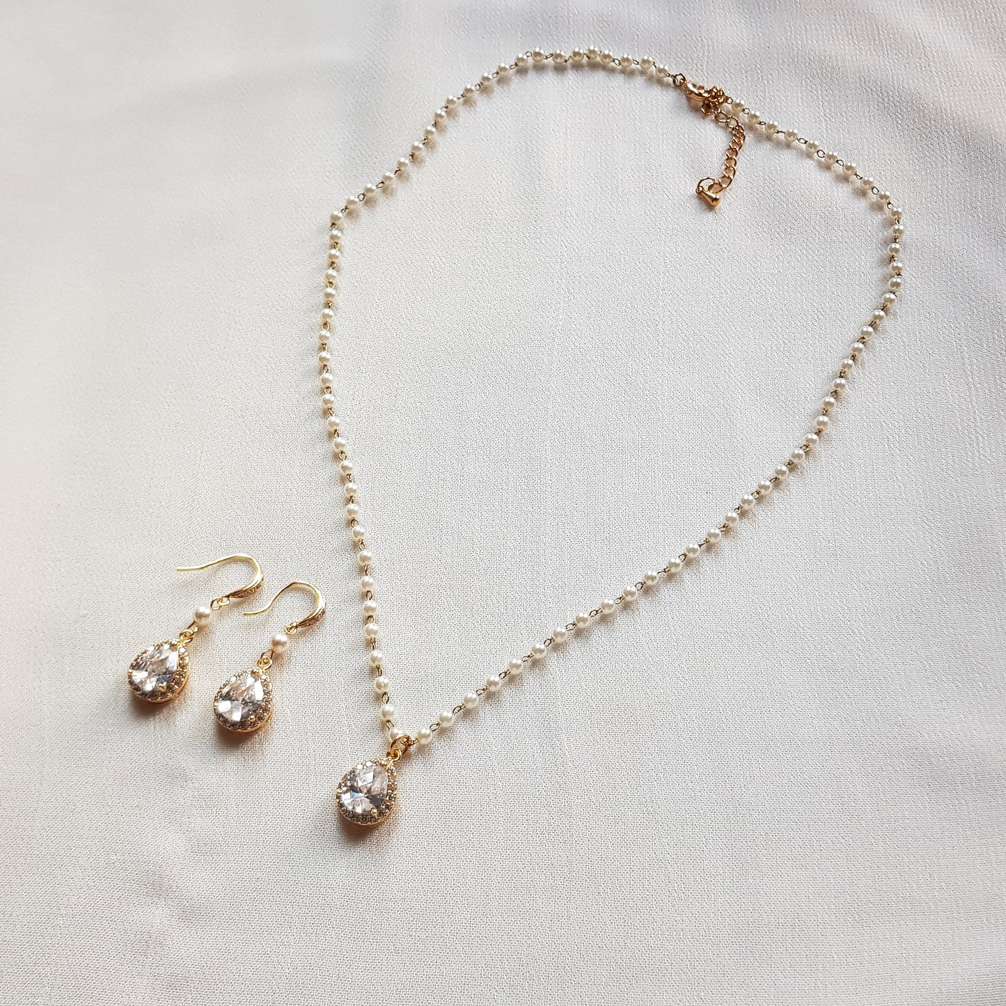 Pearl and crystal necklace and earring set, bridal jewelry set