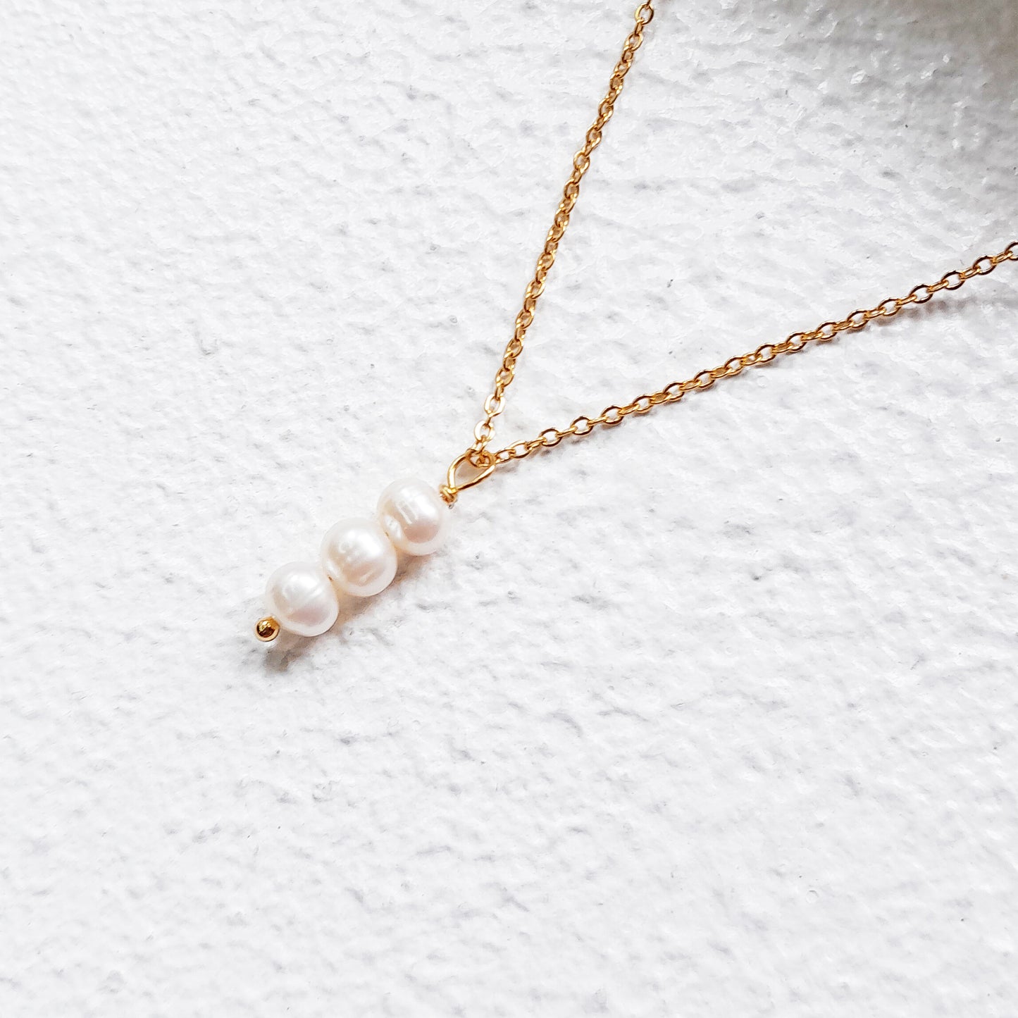Freshwater 3 pearl pendant necklace gold, silver rose gold