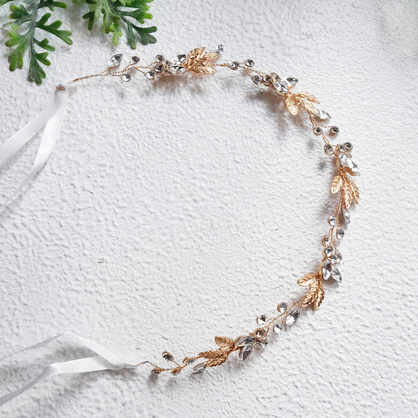 Dainty Leaf Crystal Hair Vine | Bridal