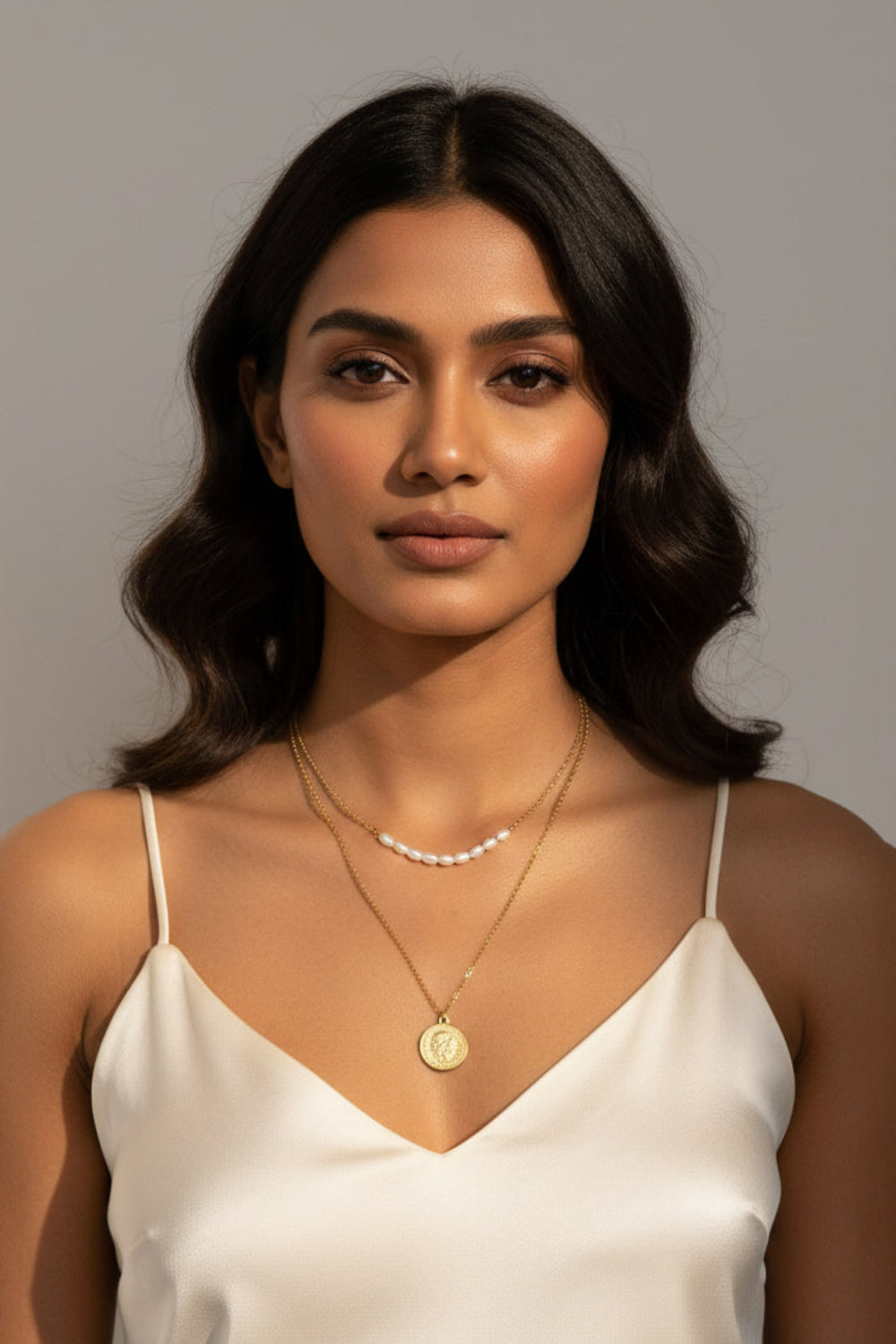 Gold coin necklace, medallion disc necklace, waterproof 18k gold plated necklace