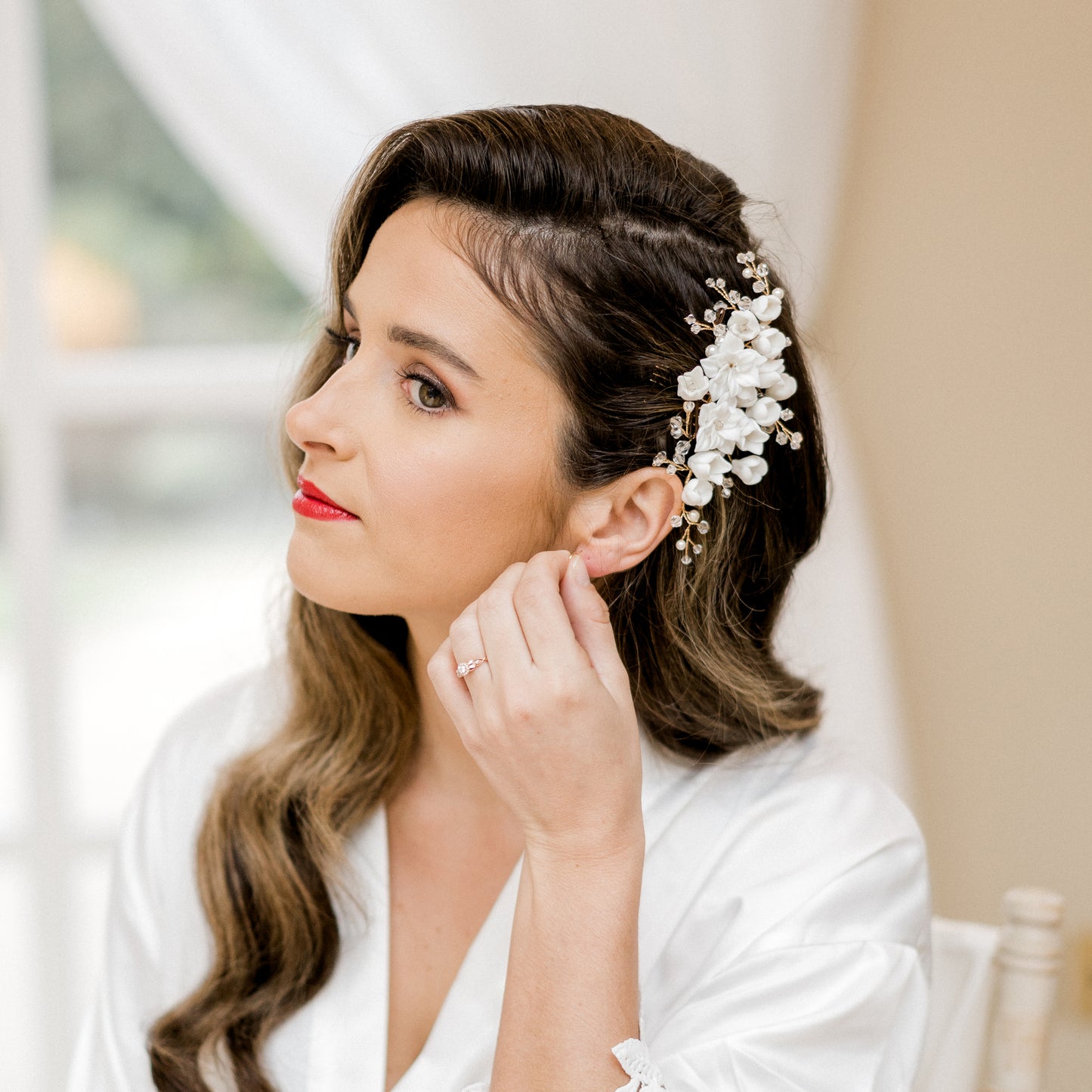 Floral Bridal Hair Comb: white floral bridal hair accessories