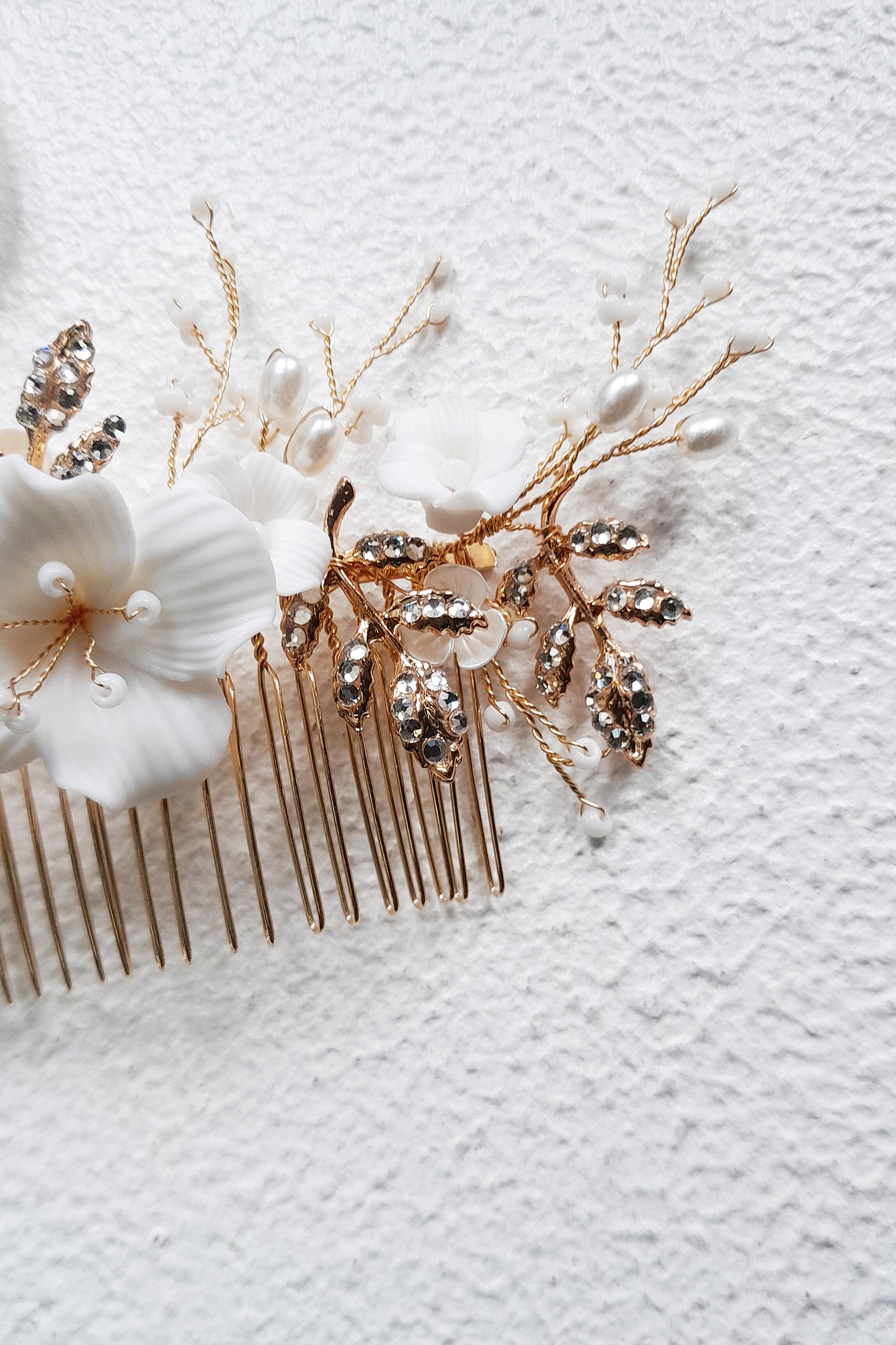 Gold Ceramic Flower Bridal Comb