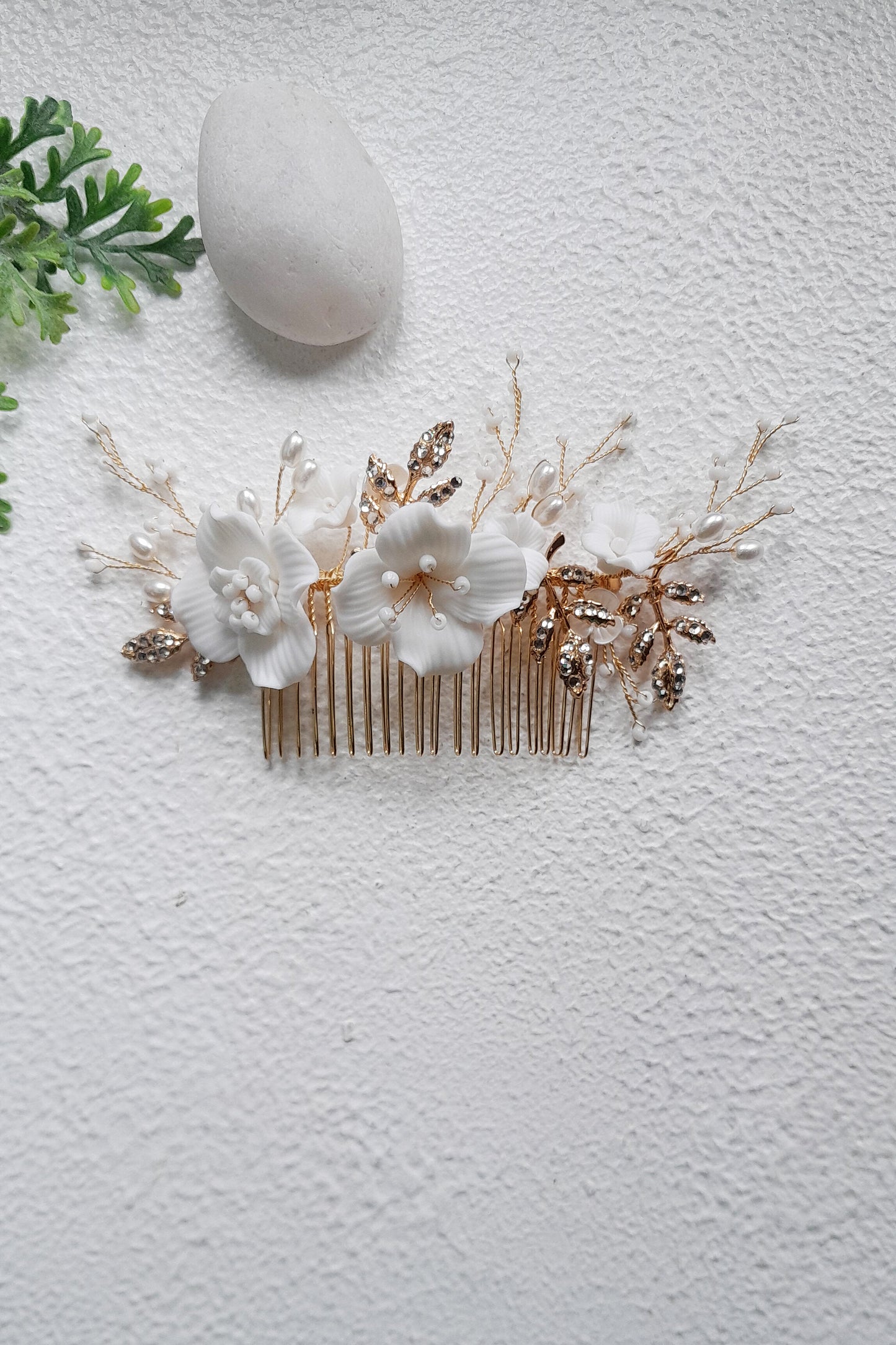 Gold Ceramic Flower Bridal Comb