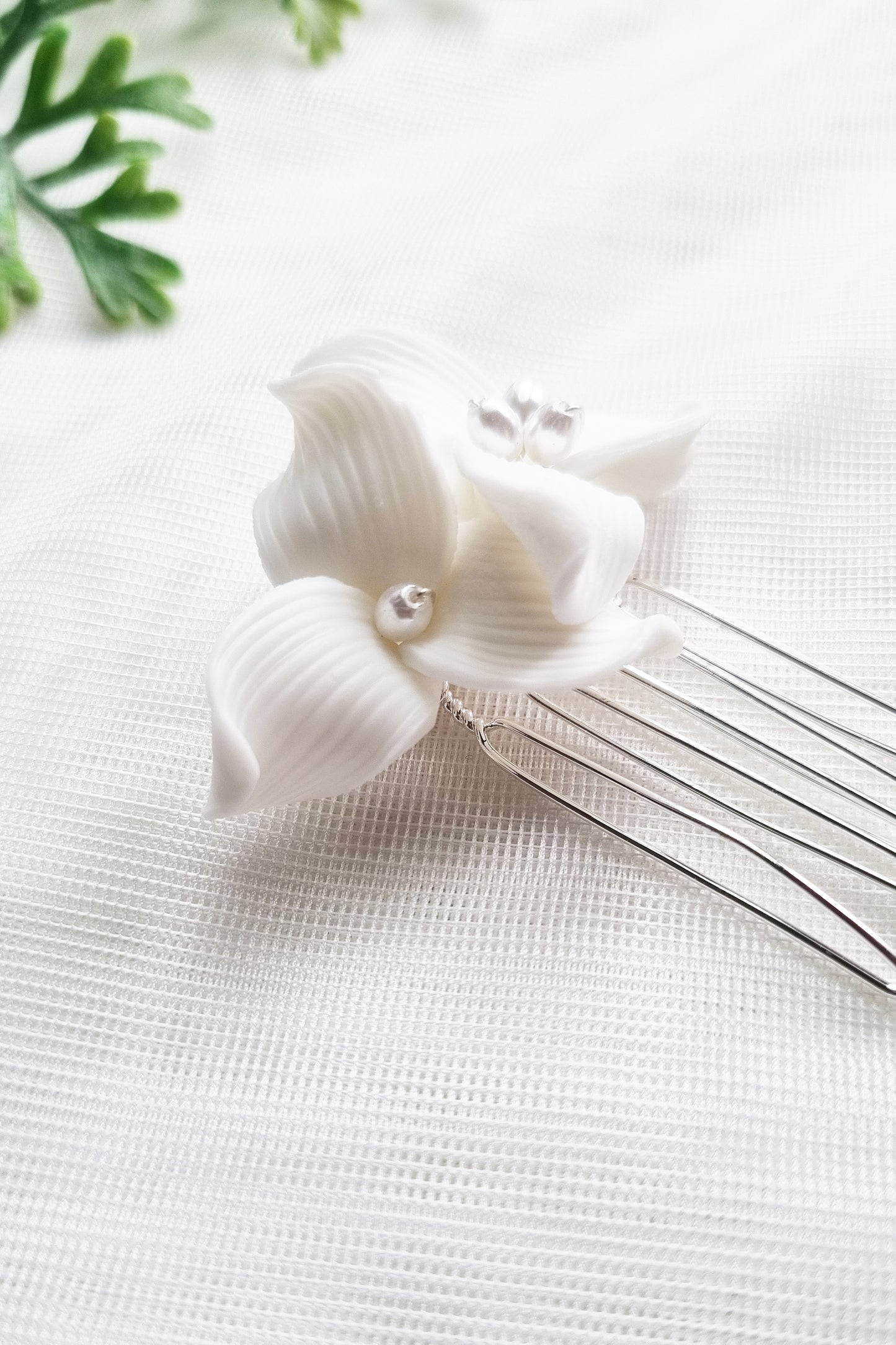 Small White Ceramic Wedding Combs - Set of 2