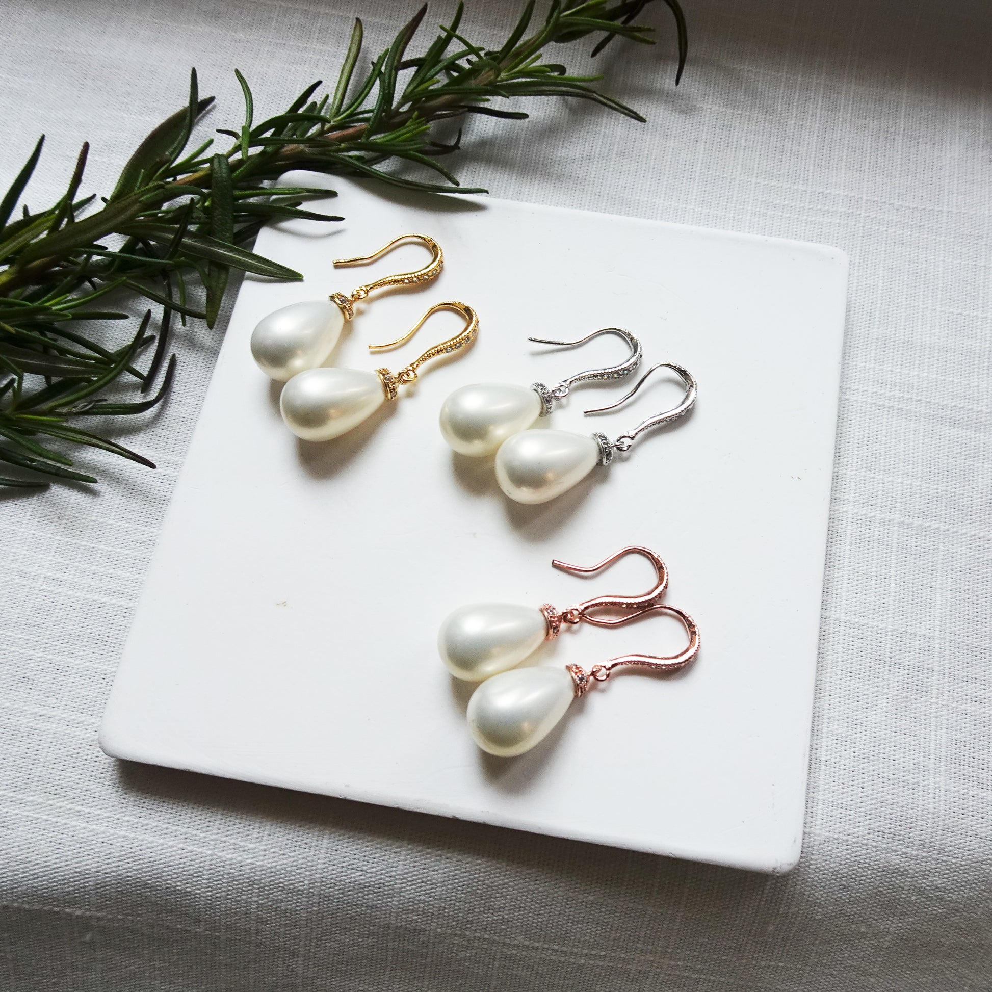 Pearl teardrop earrings gold , silver, rose gold