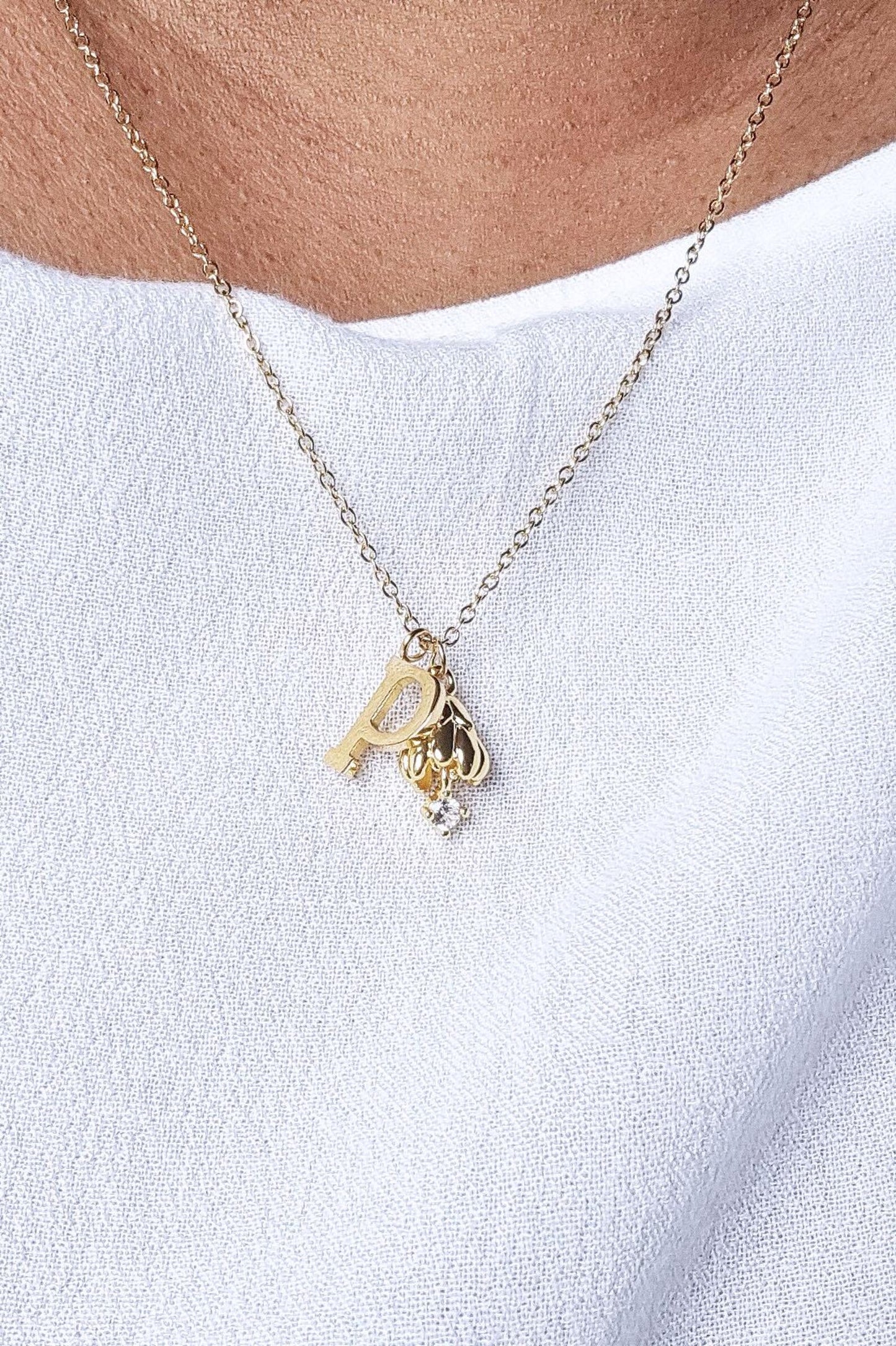 Personalized Birth Flower Necklace - Gold